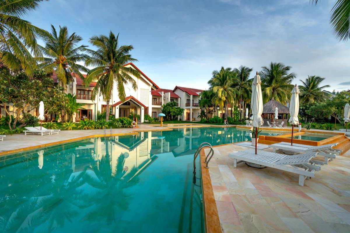 Pool Remodeling & Renovation in Grand Prairie, TX
